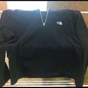 Women’s Northface Quarter Zip